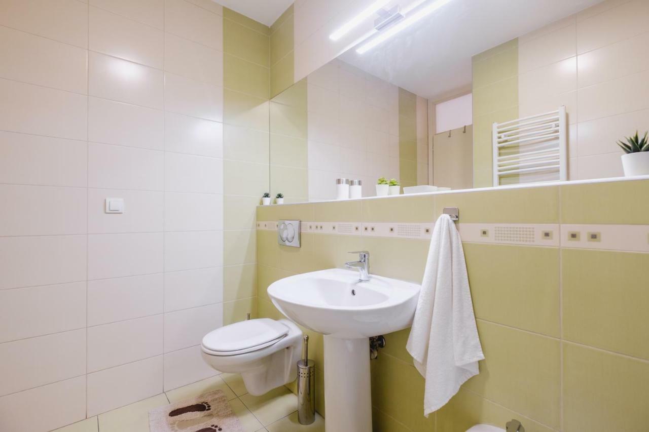 Apartment Hana Lux Belgrade Exterior photo
