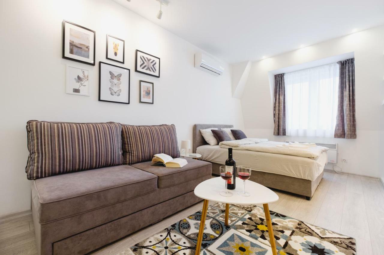 Apartment Hana Lux Belgrade Exterior photo