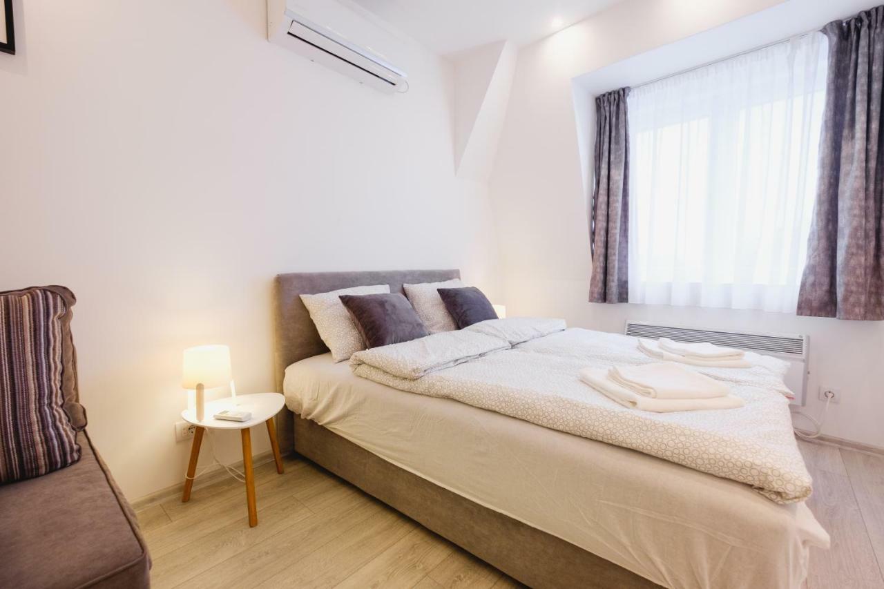 Apartment Hana Lux Belgrade Exterior photo